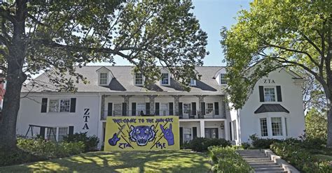 Exploring the Different LSU Fraternity Houses
