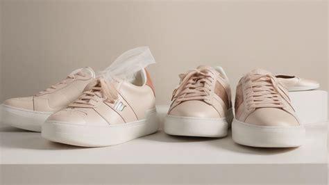 Exploring the Elegance and Comfort: A Comprehensive Guide to Valentino Sneakers White