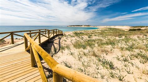 Exploring the Enchanting Coastal Paradise of Zahara de los Atunes: A Comprehensive Guide