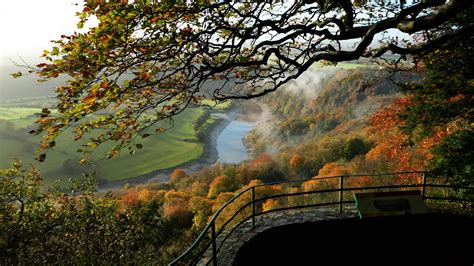 Exploring the Enchanting Wye Valley: A Guide to Natural Wonders and Heritage Treasures