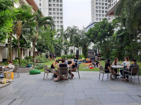 Exploring the Enriching Residential College Experience at NUS