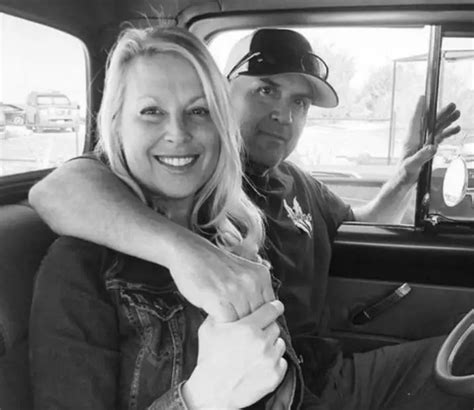 Exploring the Essence of Amanda Martin's Appeal