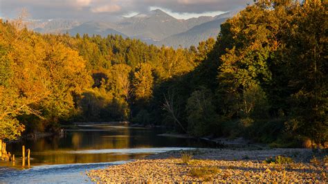 Exploring the Scenic Enchantments of Snoqualmie, Washington: A Comprehensive Guide