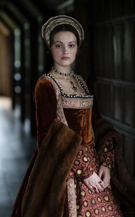 Express Your Royal Elegance: A Comprehensive Guide to the Alluring Six Catherine Howard Costume