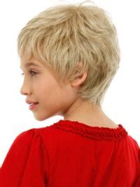 Exquisite Blonde Wavy Short Kids Wigs: A Timeless Choice