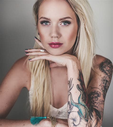 Exquisite Expressions: Tattoos for Women: A Comprehensive Guide