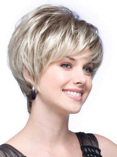 Exquisite Wavy Short Synthetic Grey Wigs for 2025