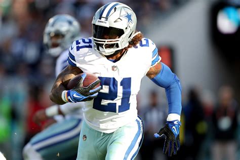 Ezekiel Elliott: An In-Depth Exploration of a Prolific Running Back