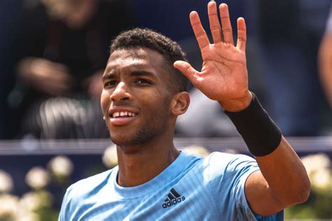 Félix Auger-Aliassime : L'étoile montante du tennis canadien