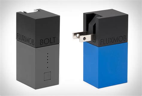 FLUXMOB BOLT Portable Power Adapter Reader