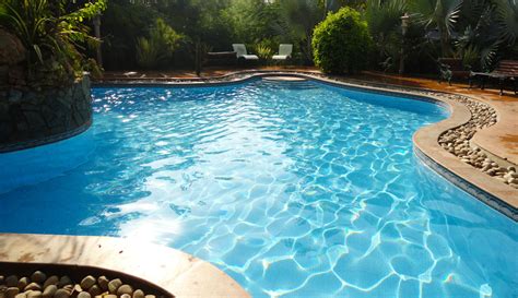 Factors That Affect the Cost of an Inground Pool