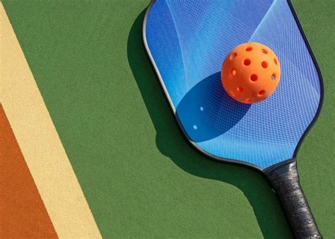 Factors to Consider When Choosing a Pickleball Bag