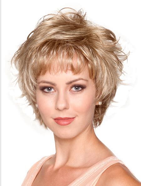 Fashionable Blonde Wavy Short Synthetic Wigs