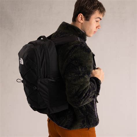 Features and Anatomy of the Black Jester Backpack