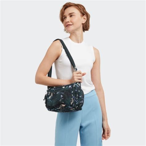 Features of Kipling Messenger Bags