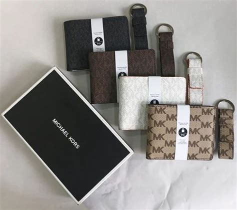 Features of Kors Wallets