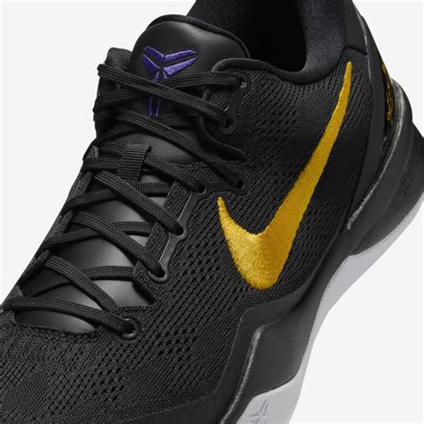 Features of the Kobe 8's