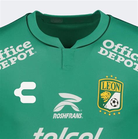 Features of the Leon Jersey