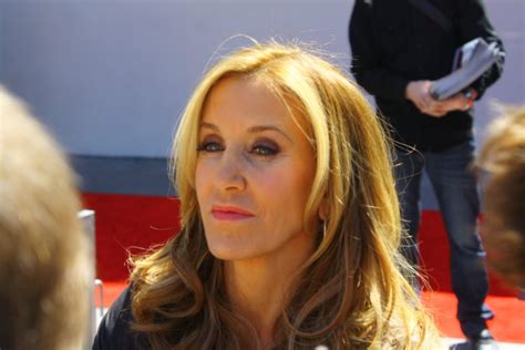 Felicity Huffman Net Worth: Exploring the Wealth of an Acclaimed Actress