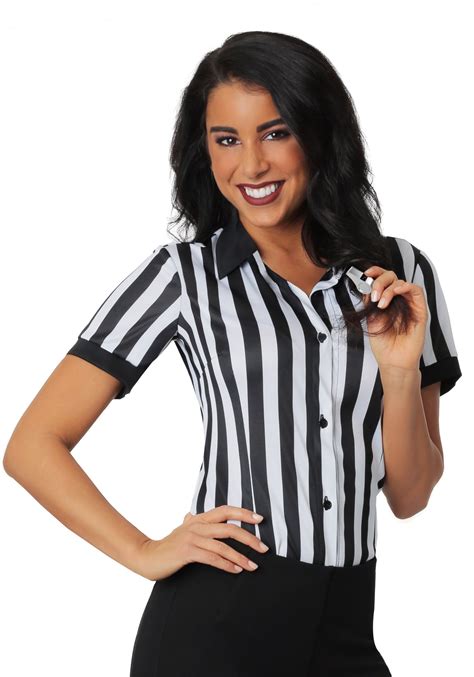 Female Referee Shirt: Emblematic Garb for Women on the Pitch