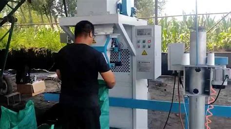 Fertilizer Portable Bagging Machine - 50 Kg Capacity: Elevate Your Fertilizer Packaging