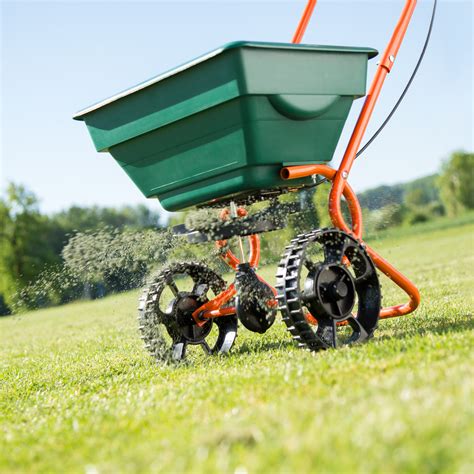 Fertilizer Spreader Harbor Freight: 6 Unmissable Options for Your Lawn