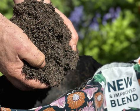 Fertilizer in Compost: 4 Easy Steps to Supercharge Your Soil