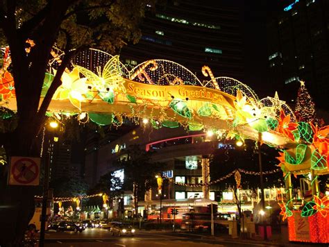 Festive Festivities: A Journey Through Singapore's Holiday Traditions