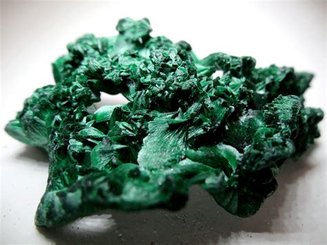 Fibrous Malachite: A Mesmerizing Mineral with Endless Potential