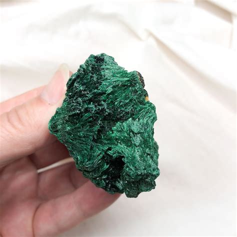 Fibrous Malachite: A Natural Wonder with Versatile Applications