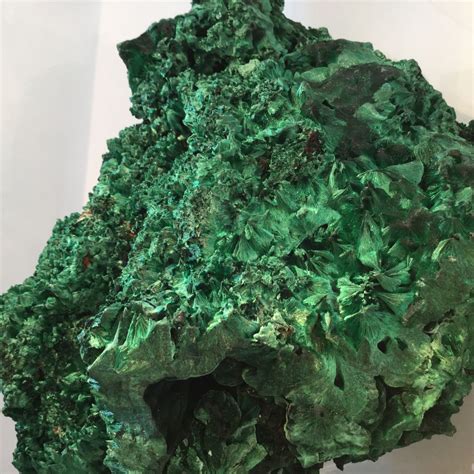 Fibrous Malachite: A Unique and Stunning Gemstone