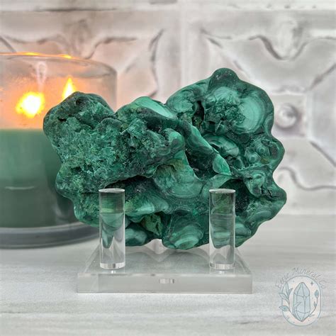 Fibrous Malachite: An Enchanting Mineral with Endless Applications