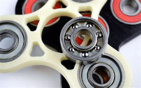 Fidget Spinners: The Role of Bearings in Enhancing Performance and Enjoyment