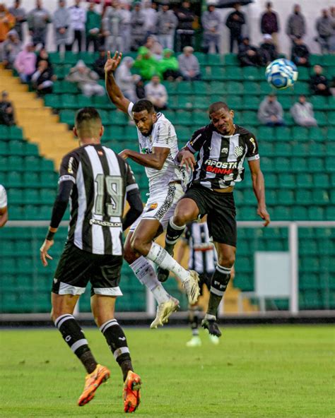Figueirense x Botafogo-PB: Um Clássico do Norte e Nordeste em Disputa na Série C