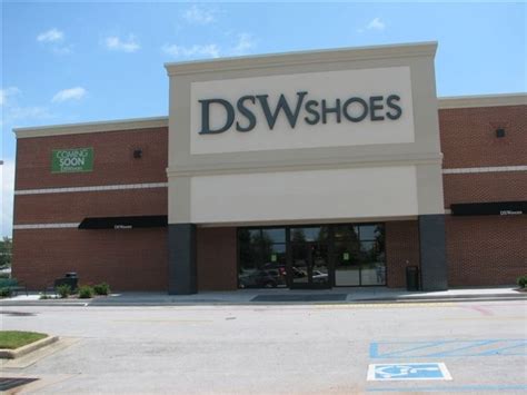 Find Your Perfect Fit at DSW Shoes in Chattanooga, TN!