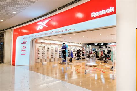 Find the Best Reebok Outlet Store Near You: A Comprehensive Guide