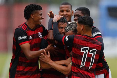 Flamengo Sub-20 x Aster Itaquaquecetuba Sub-20: Uma Batalha Épica Pela Glória na Copin