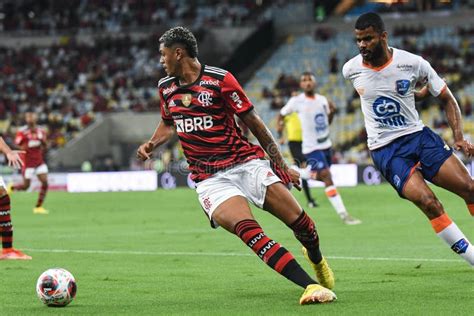 Flamengo x Audax Rio: Um Duelo de Gigantes no Carioca