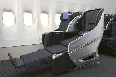 Flat-Bed Seats: