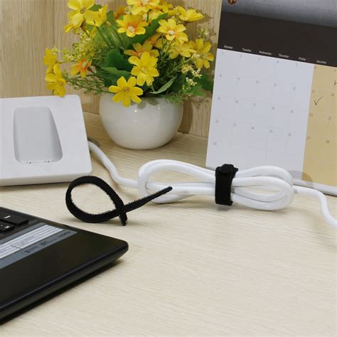 FlePow 6 Outlet Protector Charging Smartphones Doc