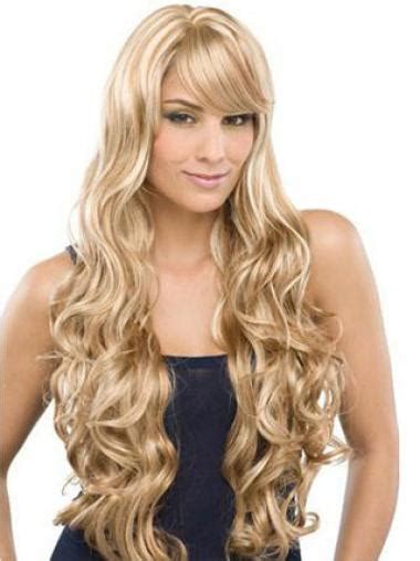 Flexibility Blonde Wavy Long Celebrity Wigs