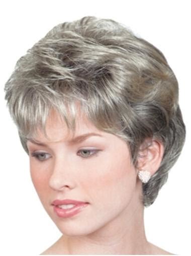 Flexibility Wavy Chin Length Synthetic Grey Wigs