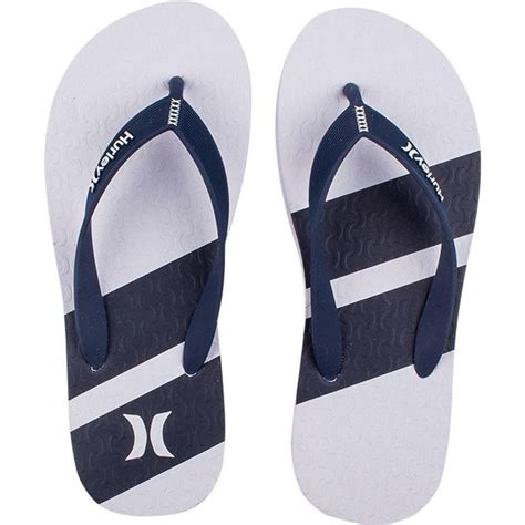 Flip-Flops Sem Dedo: Destaque o Seu Estilo e Conforto