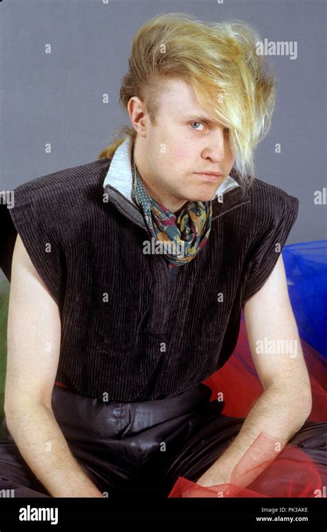 Flock of Seagulls Lead Singer: Mike Score