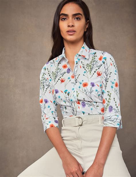 Floral Shirts for Women: A Style Guide for Every Occasion