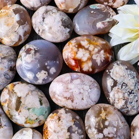 Flower Agate: A Stone of Transformation, Growth, and Inner Peace