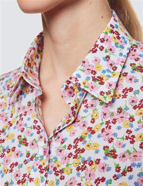 Flowery Shirts Women's: A Guide to Style and Confidence