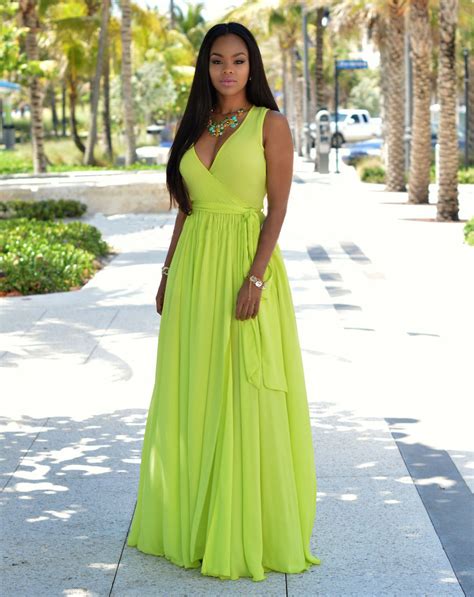 Flowing Maxi Dress: