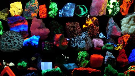 Fluorescence: The Science of Gemstone Luminescence