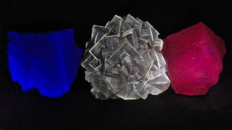 Fluorite: Unveiling Luminescence Under Ultraviolet Radiance